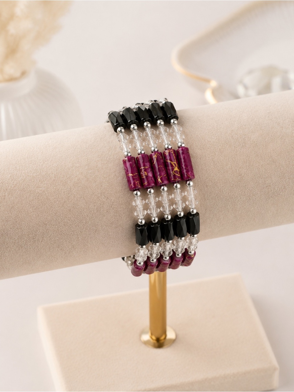 Elegant Purple and Black Beaded Magnet Bracelet